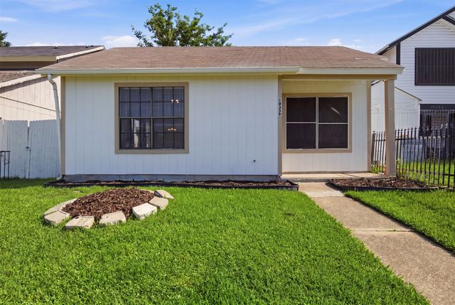 10339 Limestone Drive, Dallas, TX 75217