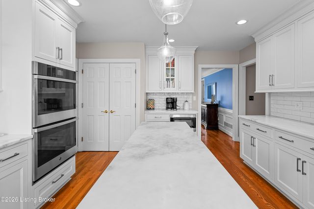 10713 Rock Moss Ct, Louisville, KY 40291