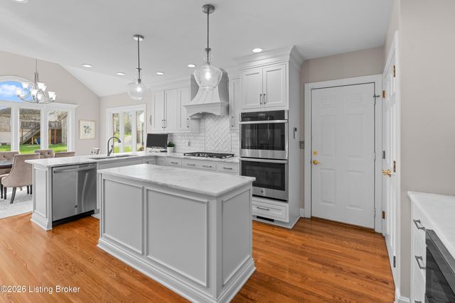 10713 Rock Moss Ct, Louisville, KY 40291