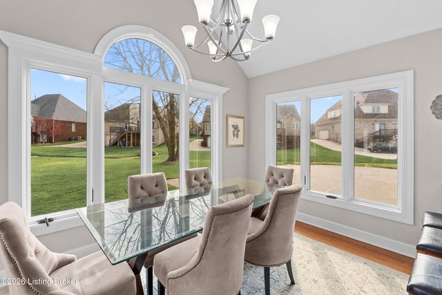 10713 Rock Moss Ct, Louisville, KY 40291