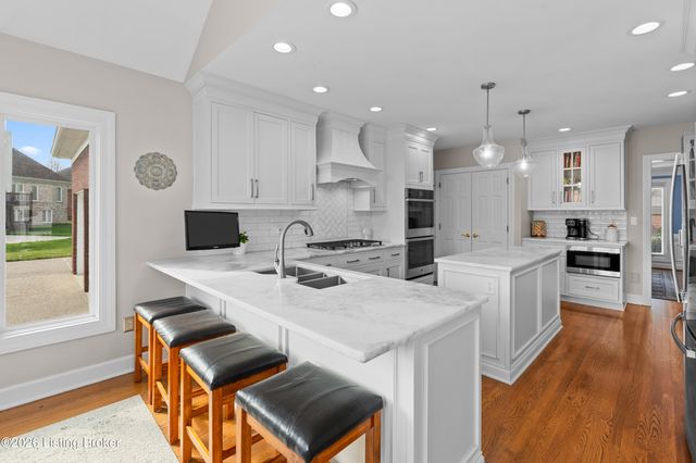 10713 Rock Moss Ct, Louisville, KY 40291