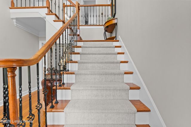 10713 Rock Moss Ct, Louisville, KY 40291