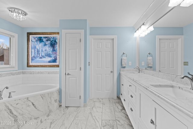 10713 Rock Moss Ct, Louisville, KY 40291