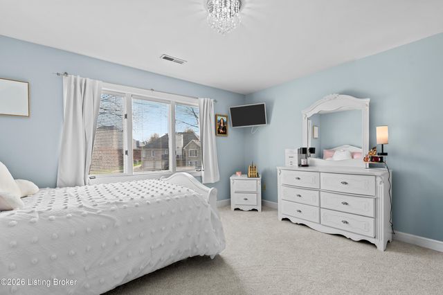 10713 Rock Moss Ct, Louisville, KY 40291