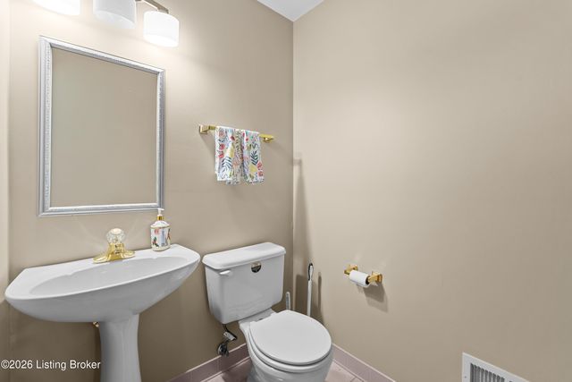 10713 Rock Moss Ct, Louisville, KY 40291