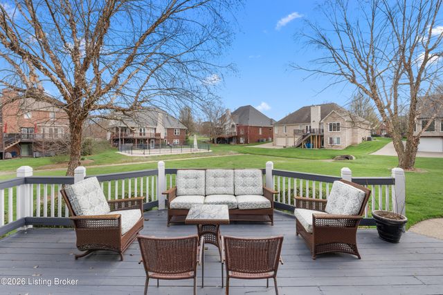 10713 Rock Moss Ct, Louisville, KY 40291