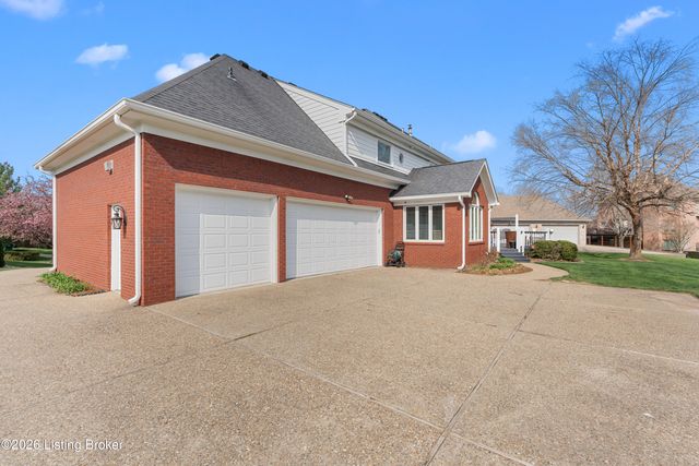 10713 Rock Moss Ct, Louisville, KY 40291