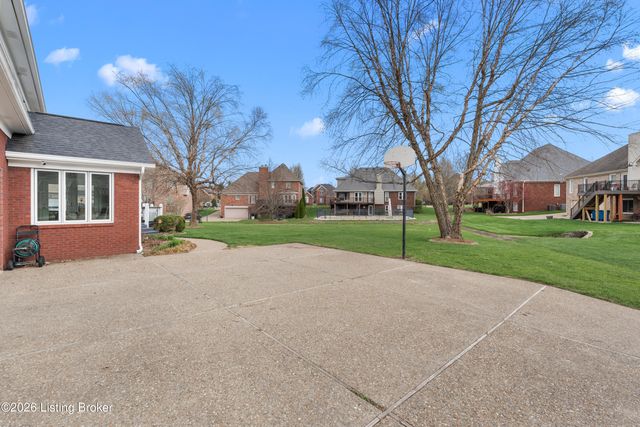 10713 Rock Moss Ct, Louisville, KY 40291