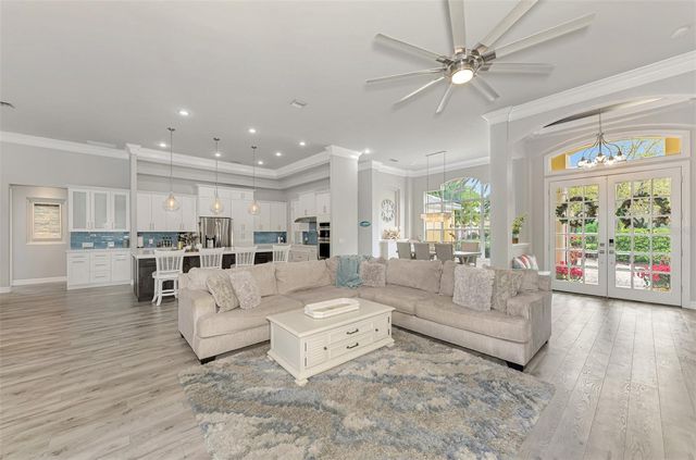 18 SAINT CROIX WAY, Englewood, FL 34223