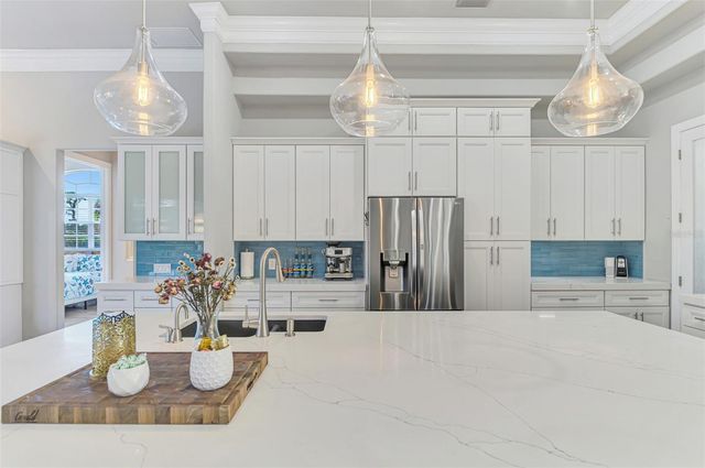 18 SAINT CROIX WAY, Englewood, FL 34223