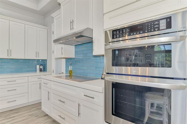 18 SAINT CROIX WAY, Englewood, FL 34223