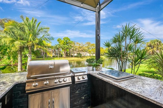 18 SAINT CROIX WAY, Englewood, FL 34223