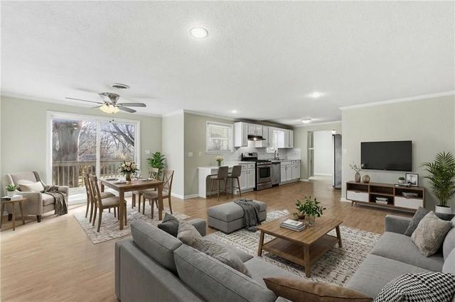 5813 Harvard Avenue, Raytown, MO 64133