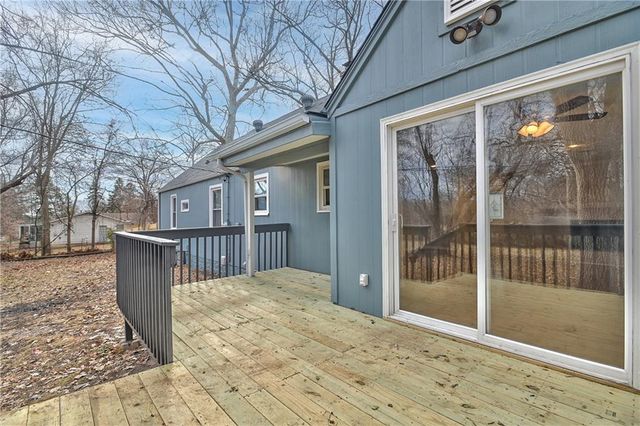 5813 Harvard Avenue, Raytown, MO 64133