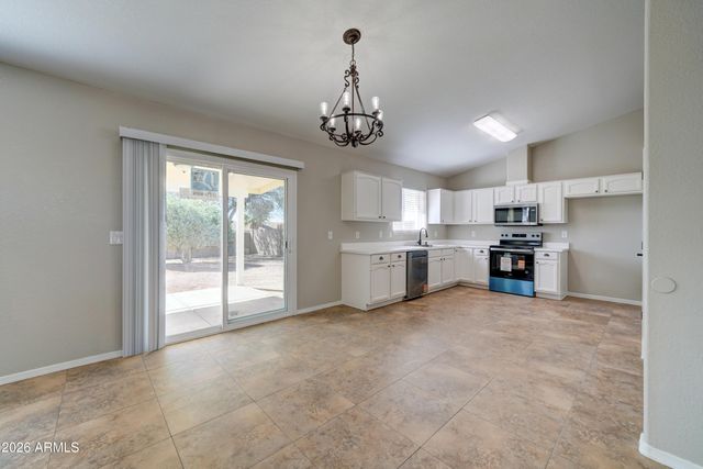 1881 W 12TH Avenue, Apache Junction, AZ 85120