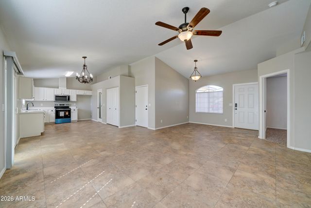 1881 W 12TH Avenue, Apache Junction, AZ 85120