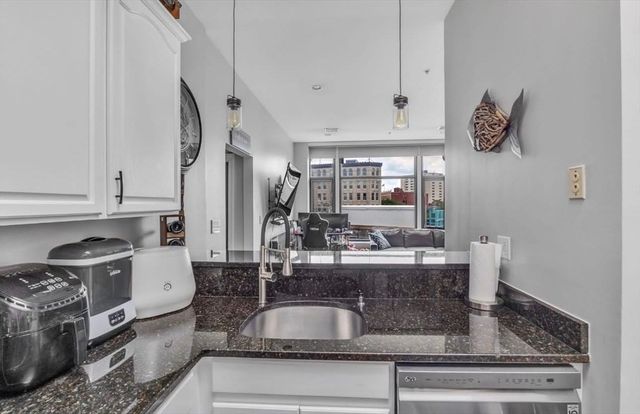 7 Central Sq 307, Lynn, MA 01901