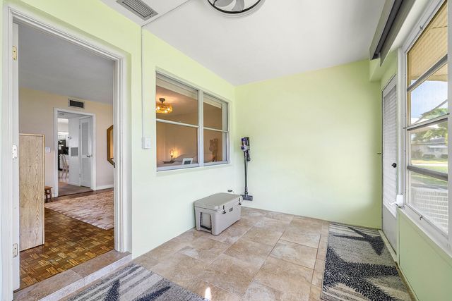 1010 Circle Terrace E C, Delray Beach, FL 33445