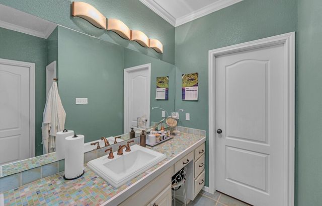 11520 China Spring Road, Waco, TX 76708