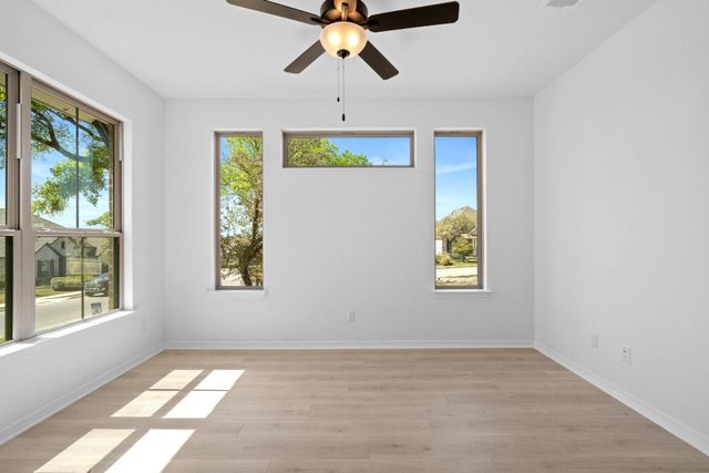 484 Painted Creek WAY, Kyle, TX 78640