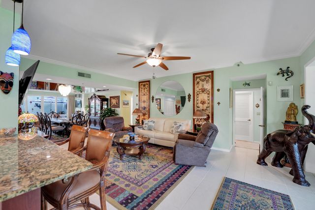 4114 W Palm Aire Drive 141B, Pompano Beach, FL 33069