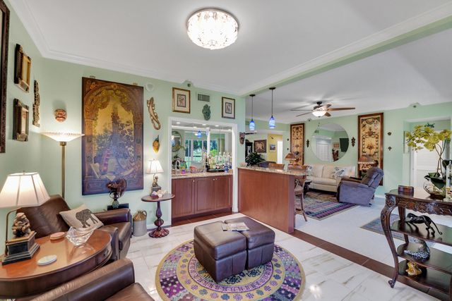 4114 W Palm Aire Drive 141B, Pompano Beach, FL 33069