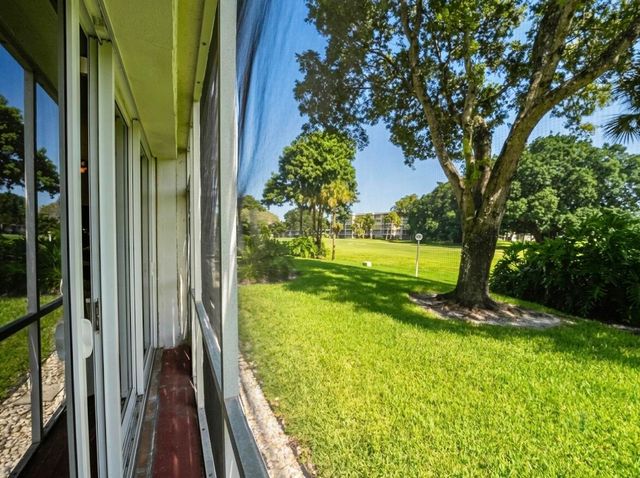 4114 W Palm Aire Drive 141B, Pompano Beach, FL 33069
