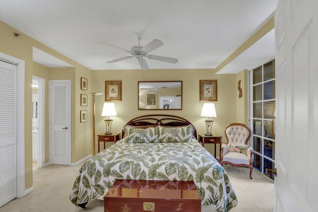 4114 W Palm Aire Drive 141B, Pompano Beach, FL 33069