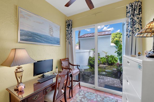 4114 W Palm Aire Drive 141B, Pompano Beach, FL 33069