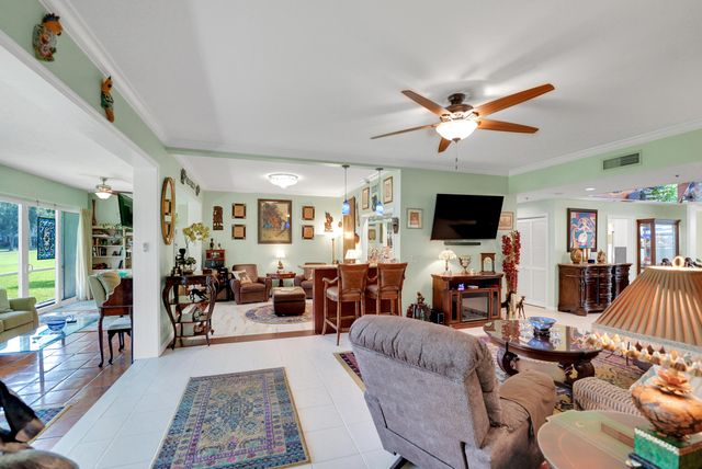 4114 W Palm Aire Drive 141B, Pompano Beach, FL 33069