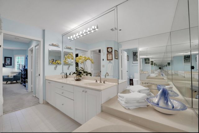 4114 W Palm Aire Drive 141B, Pompano Beach, FL 33069