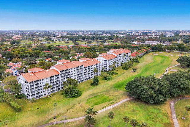 4114 W Palm Aire Drive 141B, Pompano Beach, FL 33069