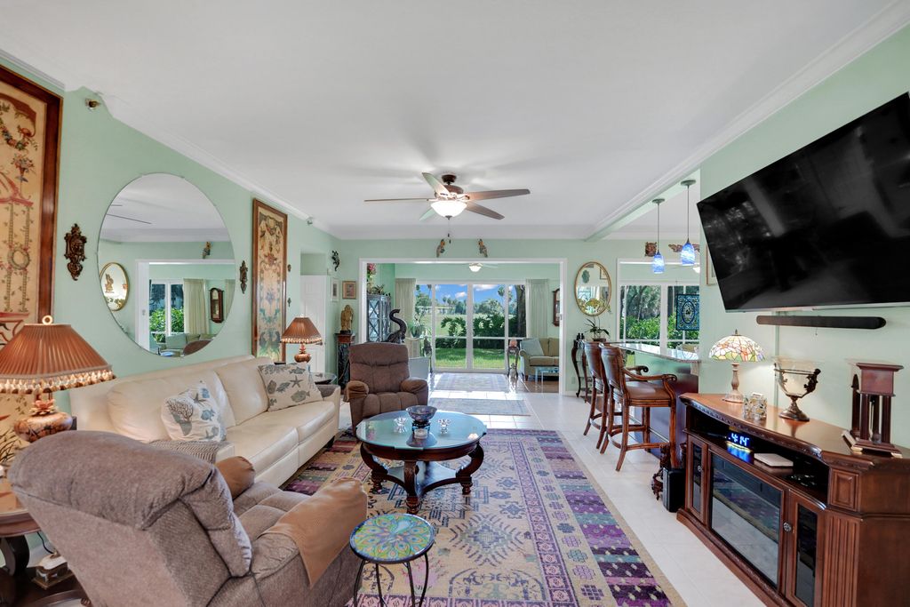 4114 W Palm Aire Drive 141B, Pompano Beach, FL 33069