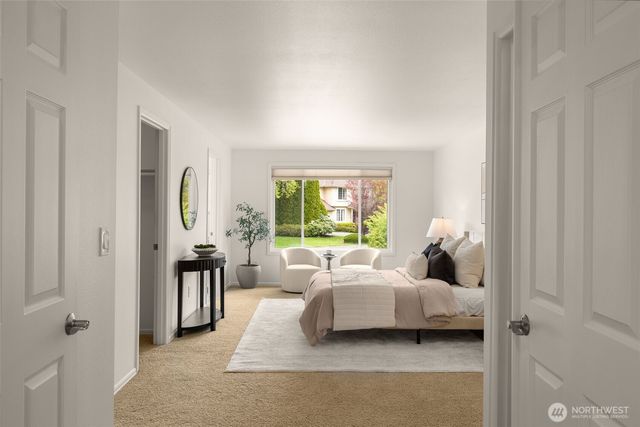 24325 SE 40th Place, Sammamish, WA 98029