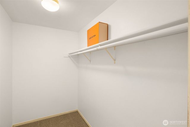 24325 SE 40th Place, Sammamish, WA 98029