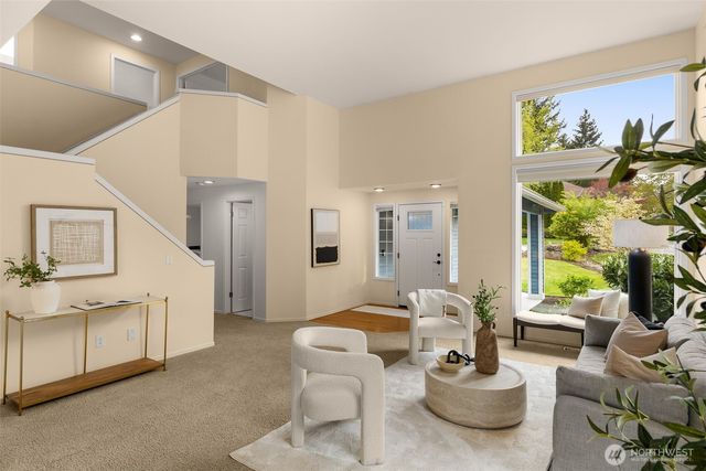 24325 SE 40th Place, Sammamish, WA 98029