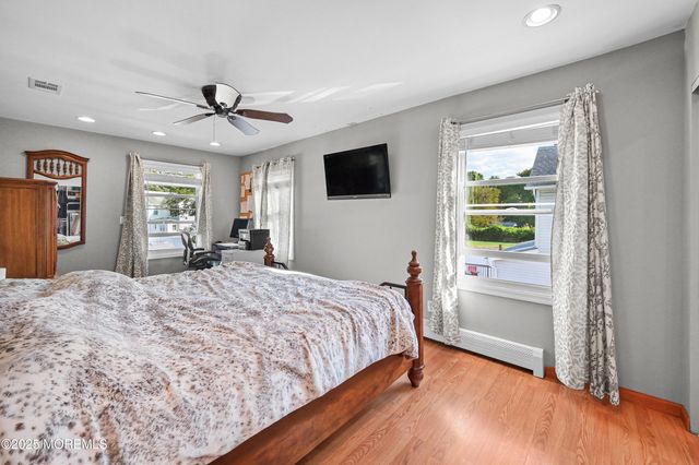 557 Lloyd Road, B, Hazlet, NJ 07730