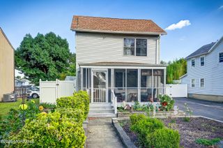 557 Lloyd Road, B, Hazlet, NJ 07730