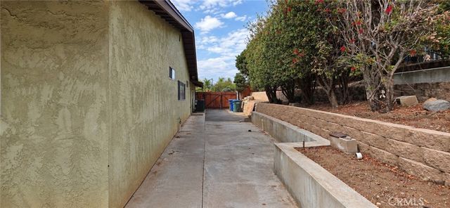 1192 Caren Road, Vista, CA 92083