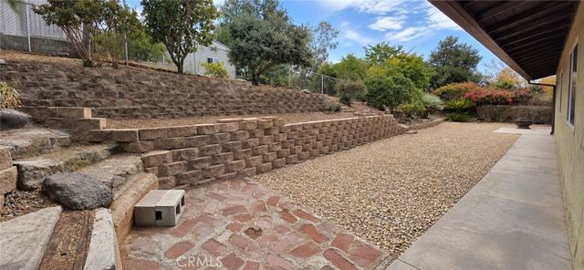 1192 Caren Road, Vista, CA 92083