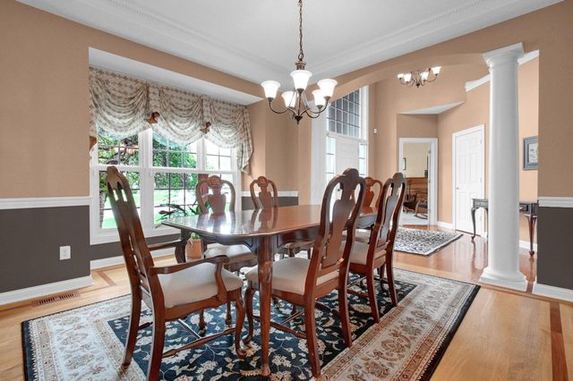 80 Timberknoll Loop, Powell, OH 43065