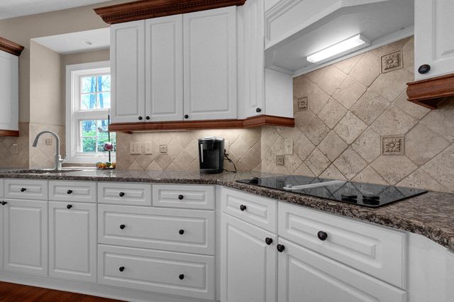 80 Timberknoll Loop, Powell, OH 43065