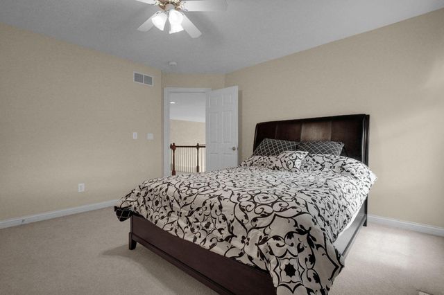 80 Timberknoll Loop, Powell, OH 43065