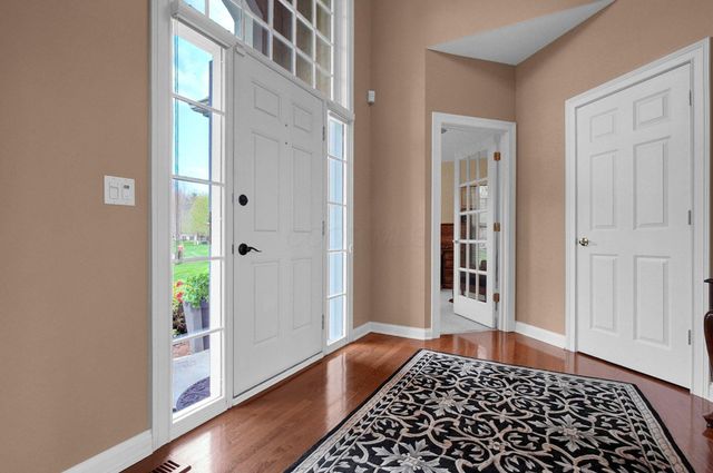 80 Timberknoll Loop, Powell, OH 43065