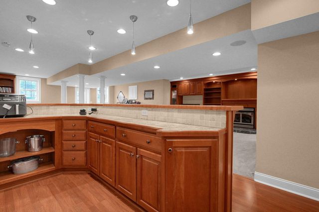 80 Timberknoll Loop, Powell, OH 43065
