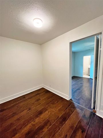 601 Blevins Street, Fort Worth, TX 76111