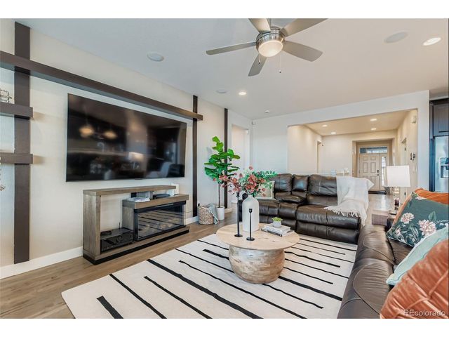 11588 Jasper St, Commerce City, CO 80022