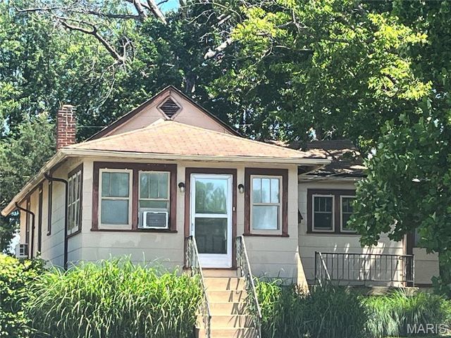4938 Lemay Ferry Road, St Louis, MO 63129