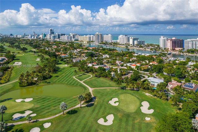 5236 Pine Tree Dr, Miami Beach, FL 33140