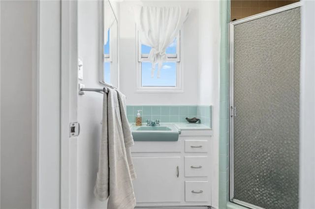 1178 W 18th Street, San Pedro, CA 90731